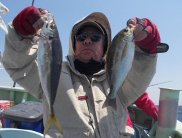 豊田市の釣り師さん　余裕のポーズだ