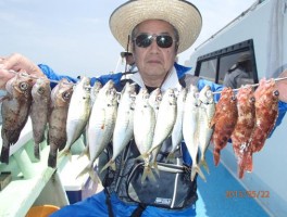 メバルカサゴも含めて五目釣りで大漁モード