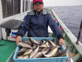 ど迫力大漁だね　焼き肉屋さん釣り師