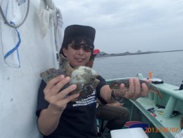 いつも穏やか師崎沖漁場　楽楽釣行ですよ