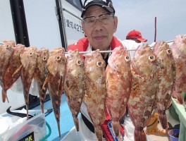 左ほど標準サイズ　右は大型三昧