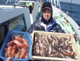 山盛りメバルの釣果ですね